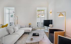 Whome | Av. Da Liberdade Deluxe Apartment W/ S-Pool, Gym & Parking
